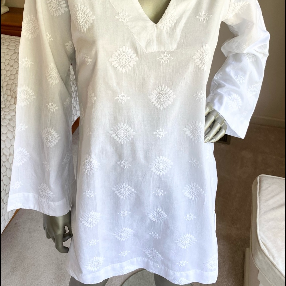White on White Embossed Tunic Swim Coverup - Picture 2 of 16